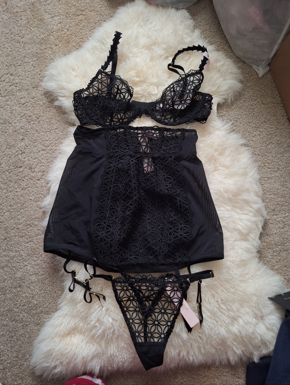 VS Elegant Black Lace Lingerie Set - 3-Piece Intimate Set